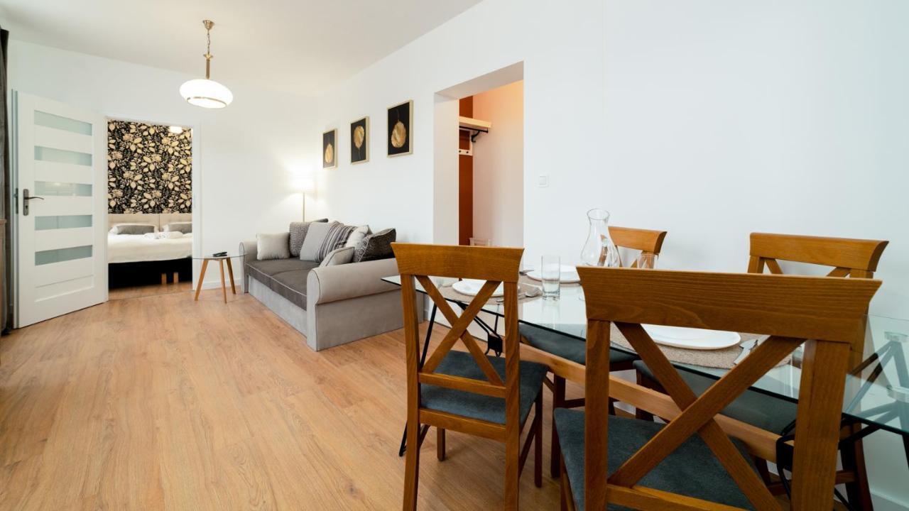 Apartamenty Everysky - Gorna 8 耶莱尼亚古拉 外观 照片